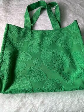 Green Tropical Leaf Tote Bag